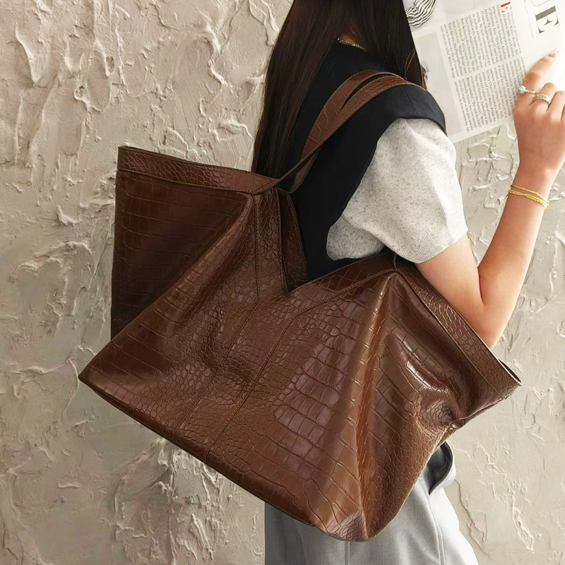 特大サイズのクロコダイル柄トートバッグ レディース 高級デザ - Luxury Bags Tote のレビューと価格